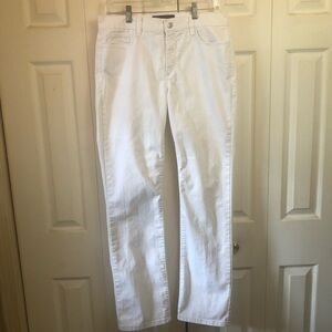 NYMJ Women’s Straight-Leg White Jeans